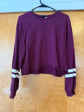 Cropped Long-Sleeve Shirt in Deep Plum with White Sleeve Stripes
